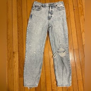 Abercrombie & Fitch The Mom High Rise